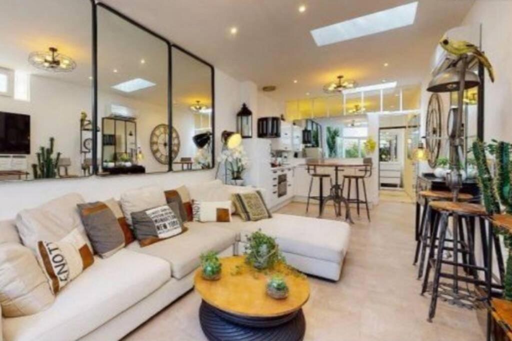 Apartment Magnifique En Rdc Cour Sans Vis A Vis 5mn *