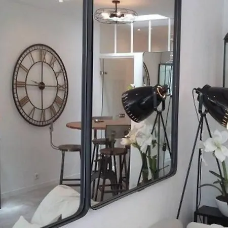 Bandol Magnifique Appartement En Rdc Cour Sans Vis A Vis 5Mn Plage Exterior foto