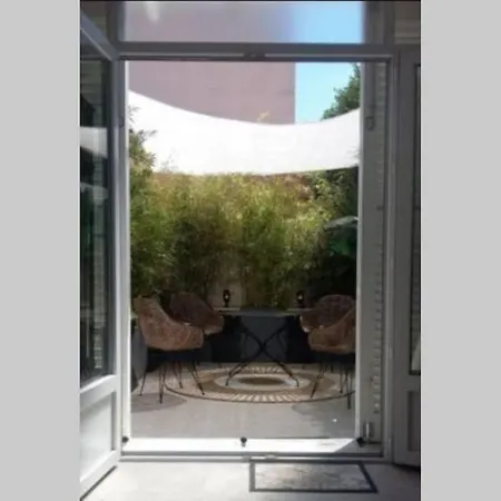 Bandol Magnifique Appartement En Rdc Cour Sans Vis A Vis 5Mn Plage Exterior foto